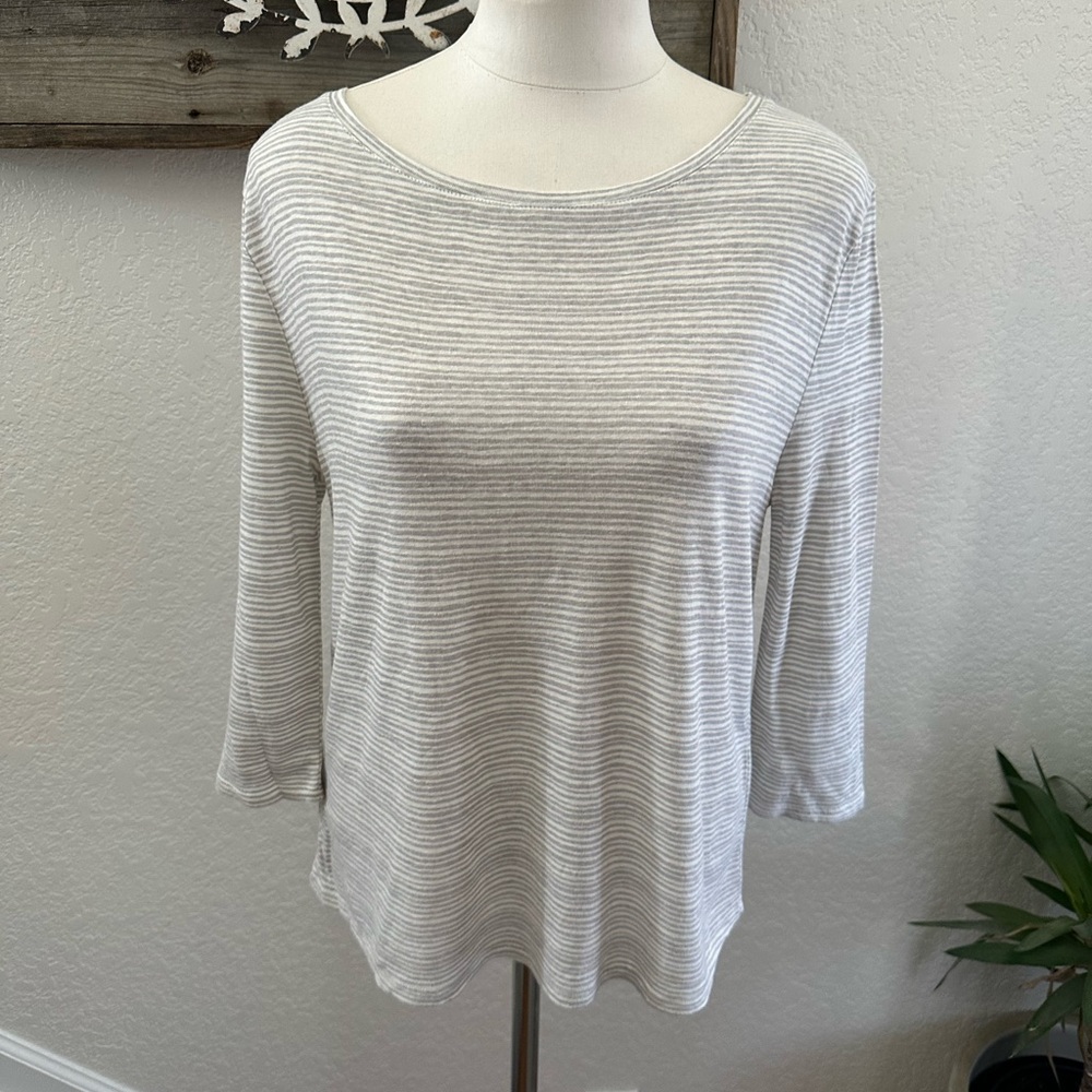 Garnet Hill Light Gray Striped 3/4 Sleeve Linen Modal Top size Small
